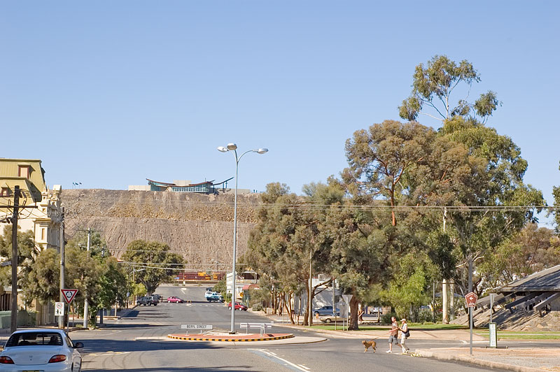 A Roundabout in Broken Hill 